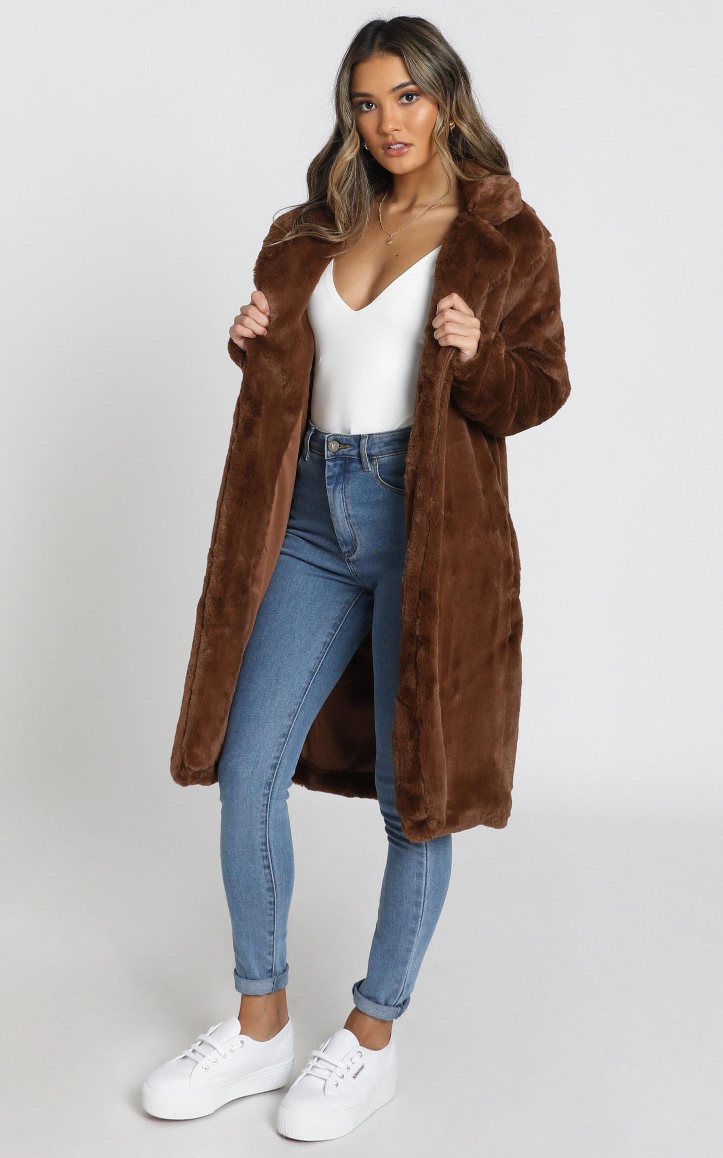 Warm And Cosy Coat In Chocolate