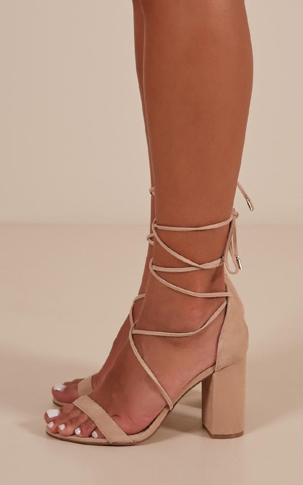 Windsor Smith - Idina Heels In Nougat Suede