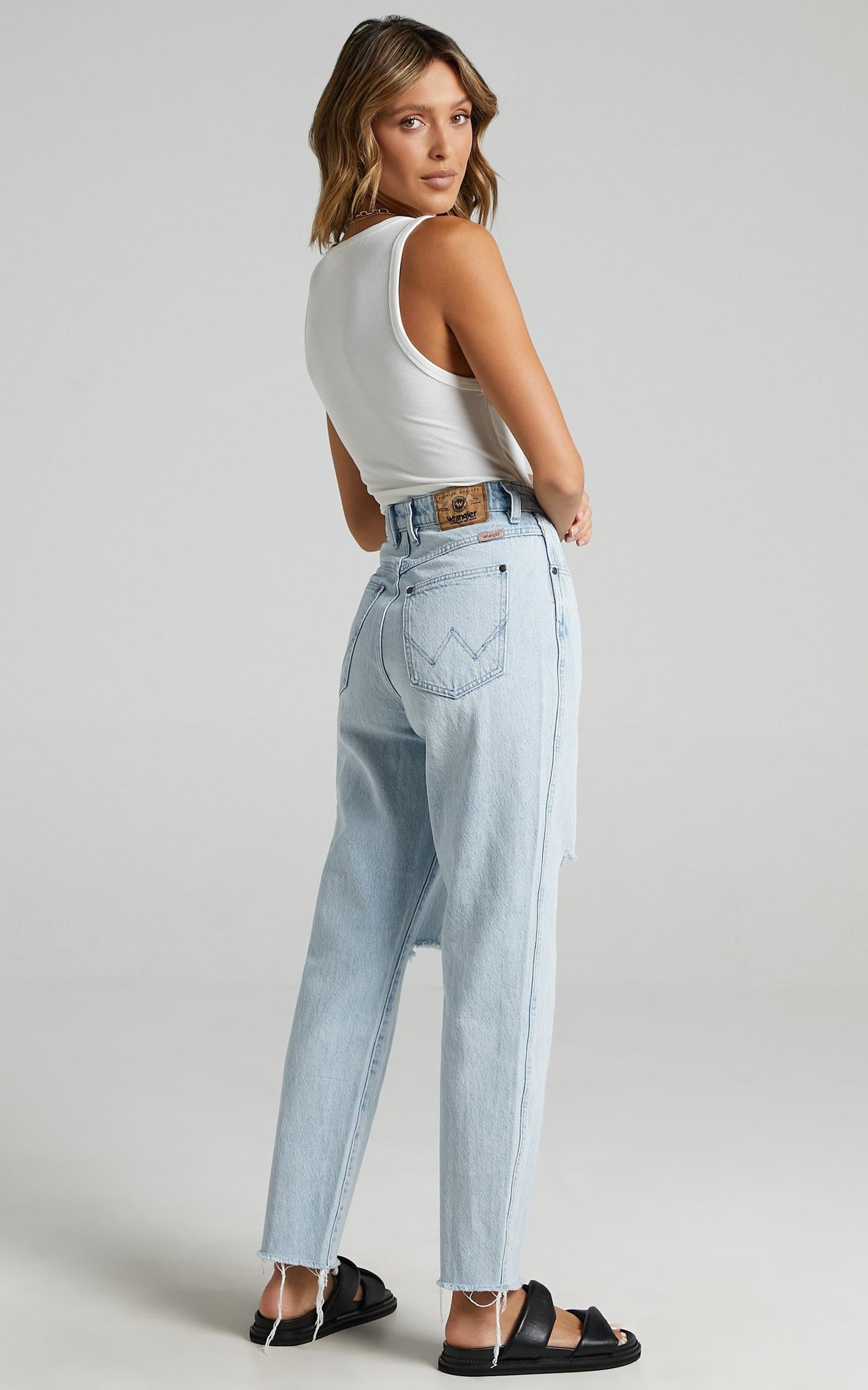 Wrangler - Drew Jean in Blue Chain