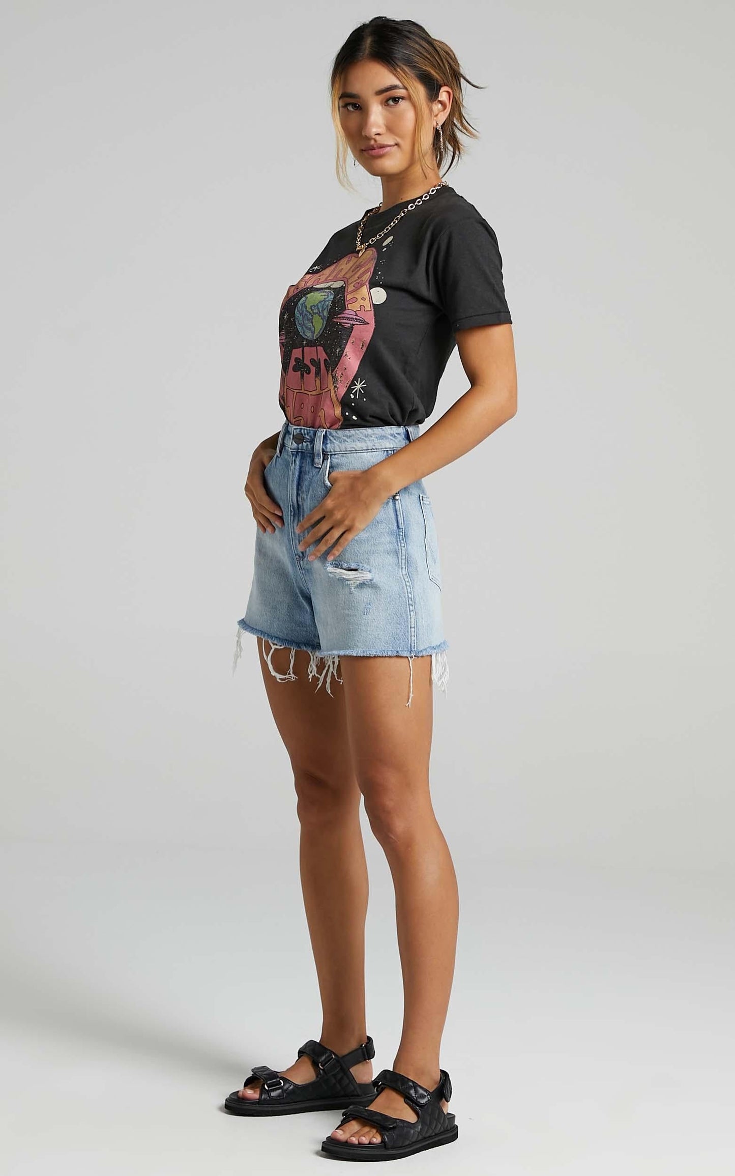 Wrangler - Hellhound Tee in Worn Black