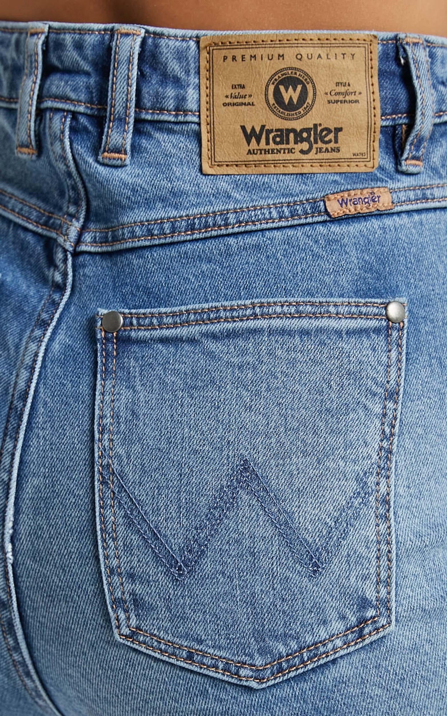 Wrangler - Hi Pins Cropped Jean in Dreamboat
