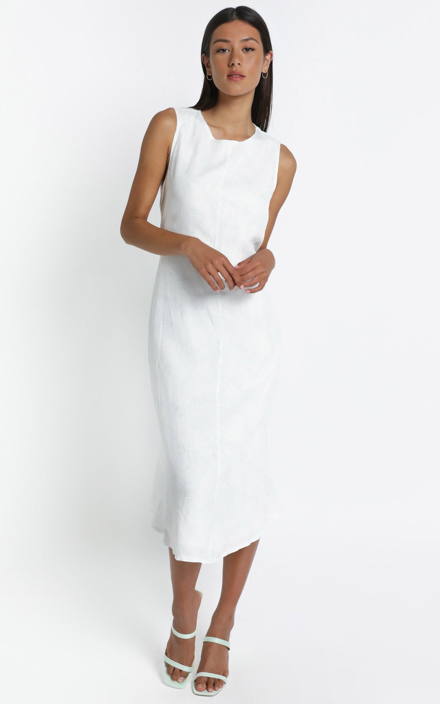 Yvie Dress in White Palm