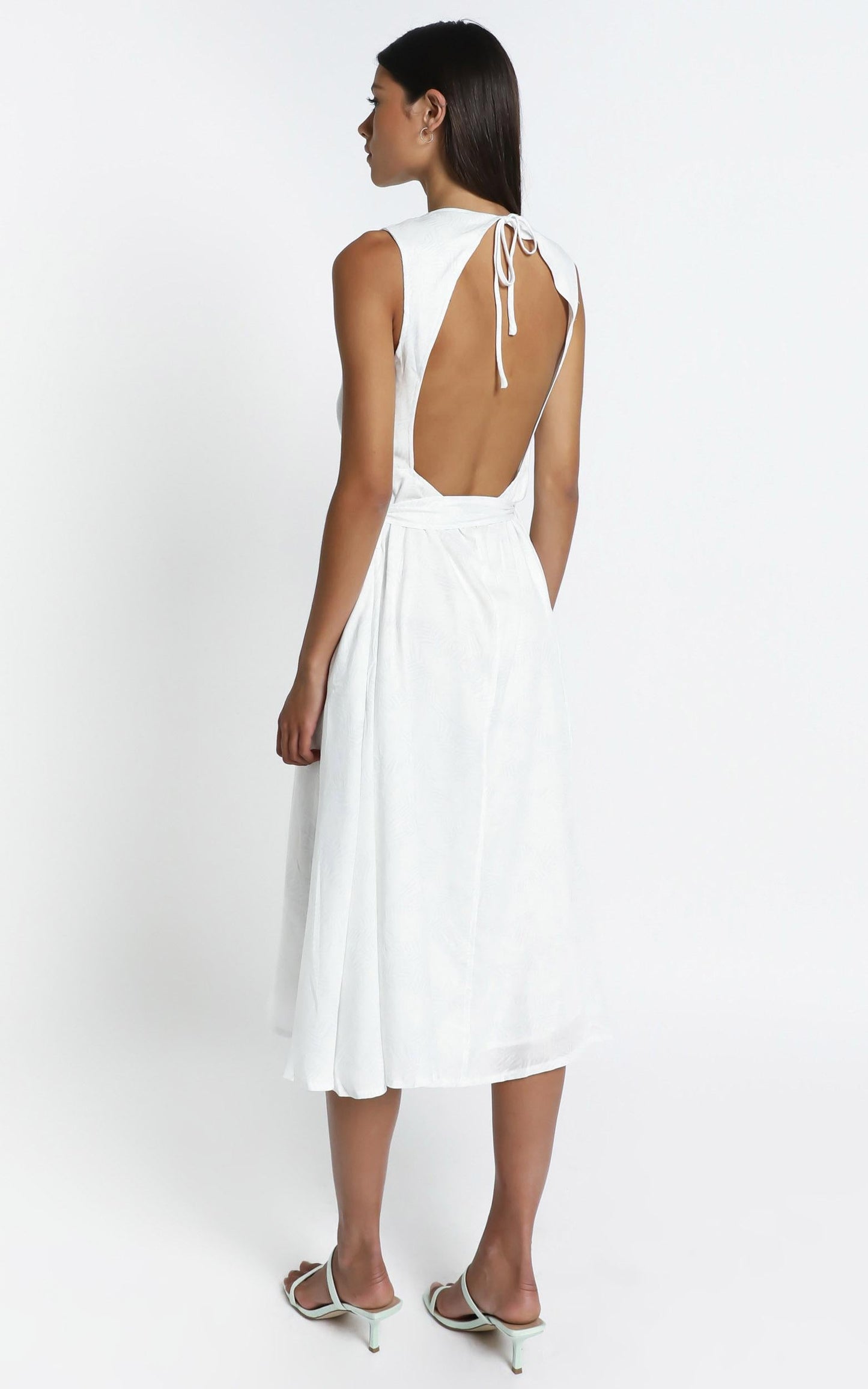 Yvie Dress in White Palm