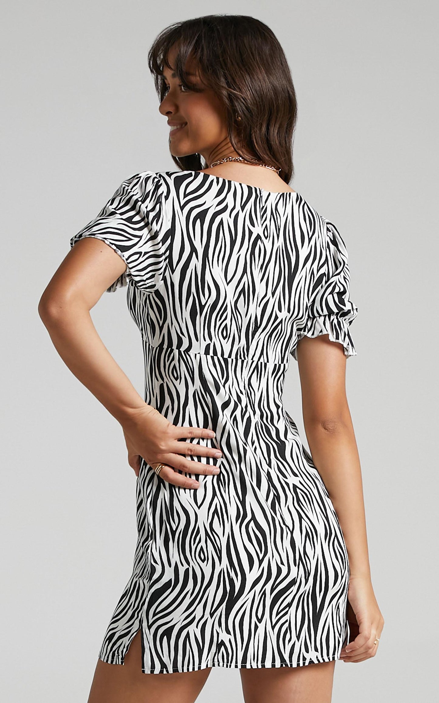 Svana Dress in Monochrome Zebra