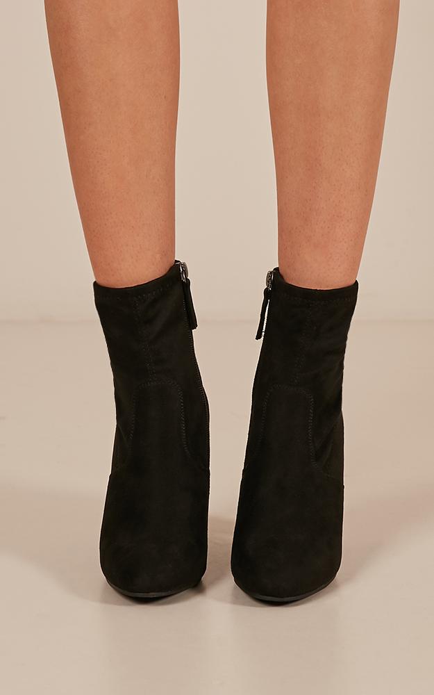 Therapy - Zeller Boots In Black Micro